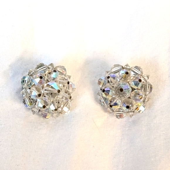 laguna Jewelry - Vintage Laguna Clip On Crystal Cosplay Jewelry